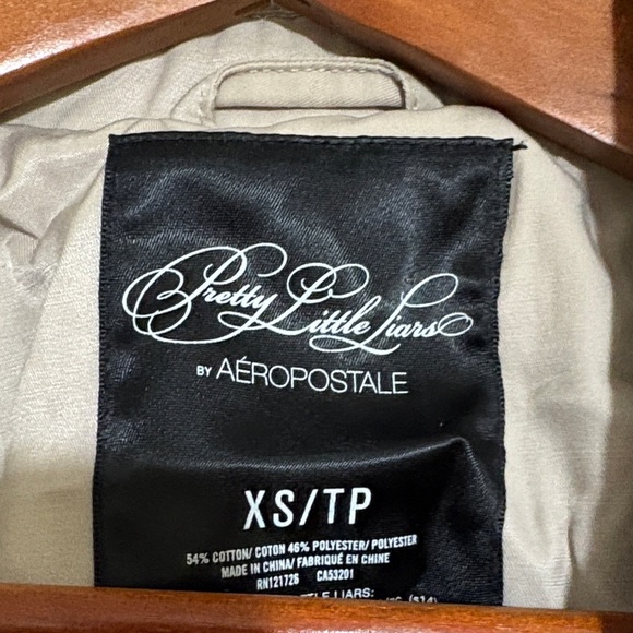 Aeropostale pretty little liars Beige Trench Coat Black Studded Sleeves, XS - Picture 2 of 10